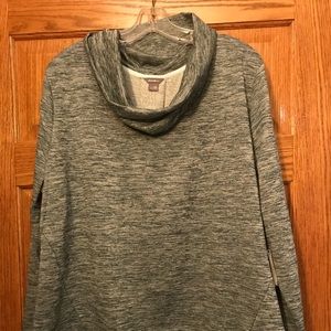 Eddie Bauer NWT sweatshirt